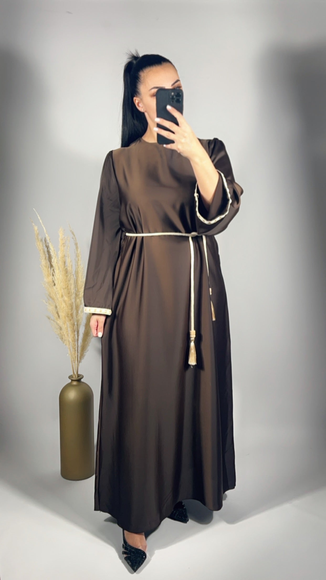 Robe Nour